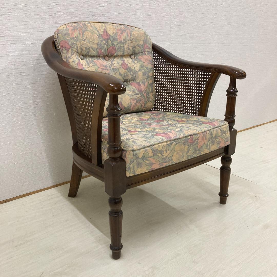 【カリモク】コロニアル　アームチェア　一人掛けソファ　シングルソファ