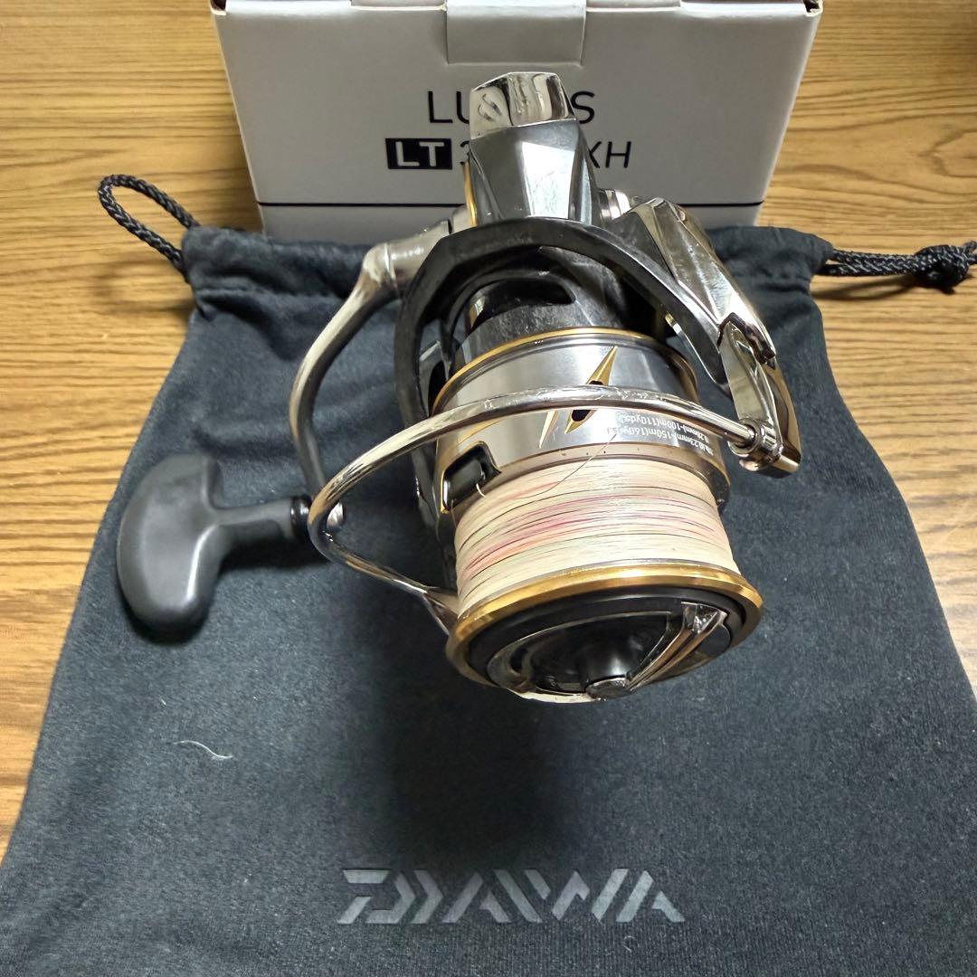 Daiwa Luvias LT 3000-XH スピニングリール