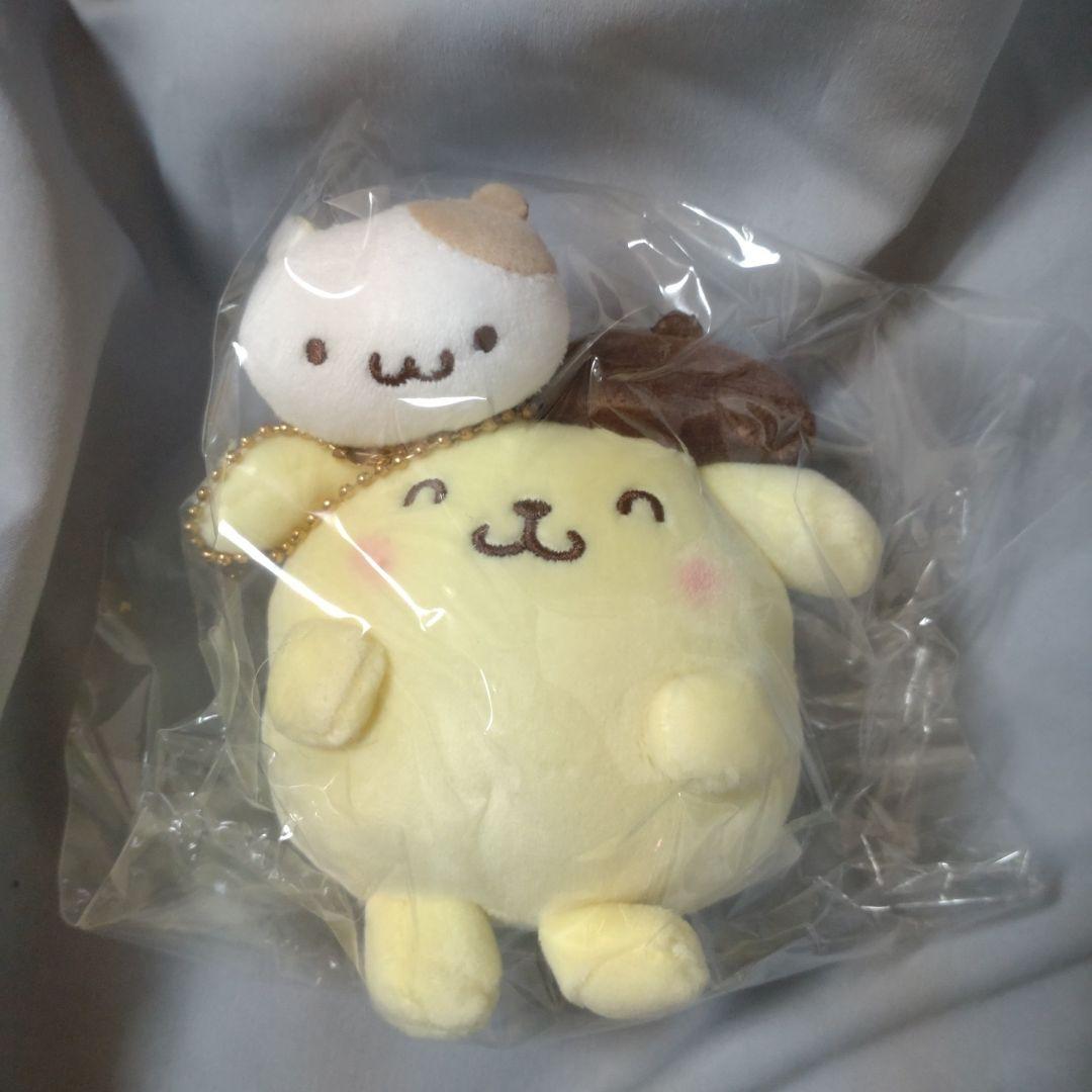 ポムポムプリン　むにゅぐるみ　マスコット　サンリオ　マフィン