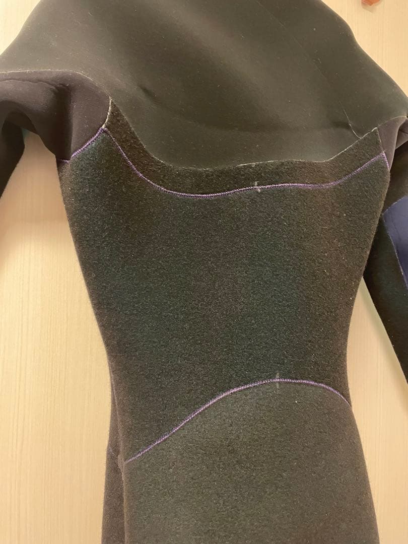 m*i様 クイックシルバー　HYBRID U ZIP ウェットスーツ セミドライ