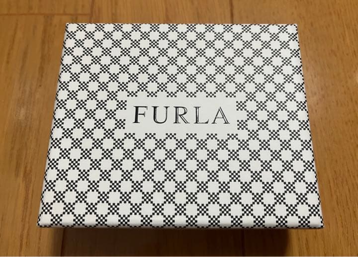 FURLA 名刺入れ ブラック