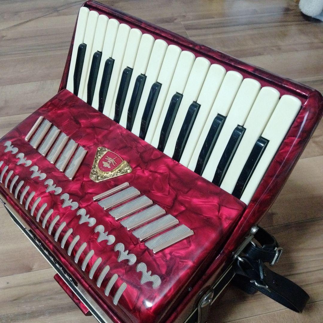 TOMBO SOPRANO アコーディオン 赤色