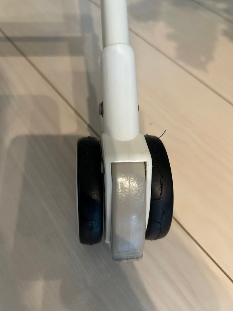 コンビ　ネムリラ　オート　スウィング　ココアブラウン　エッグショック