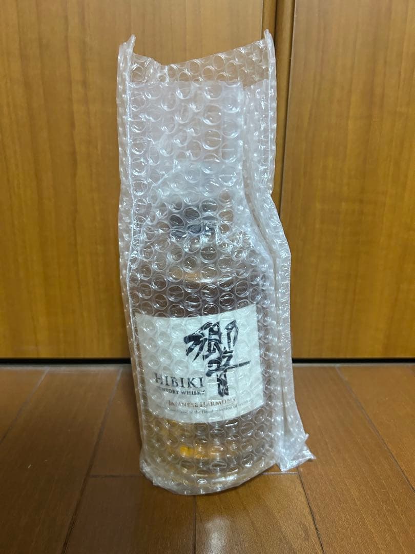 響 ウイスキー 700ml