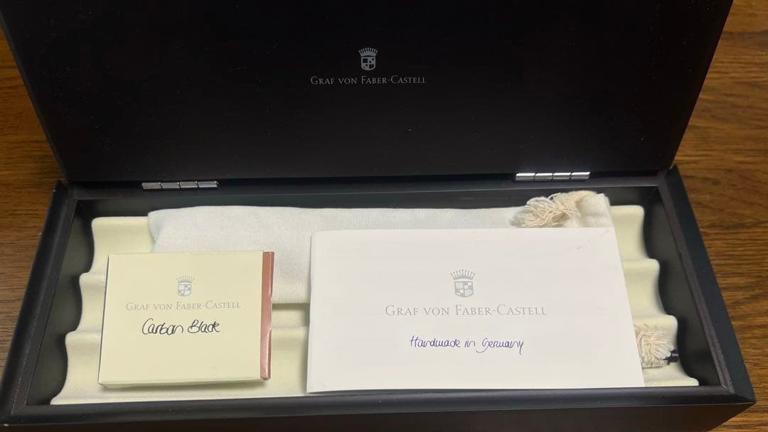 グラフフォンファーバーカステル 伯爵コレクション 万年筆