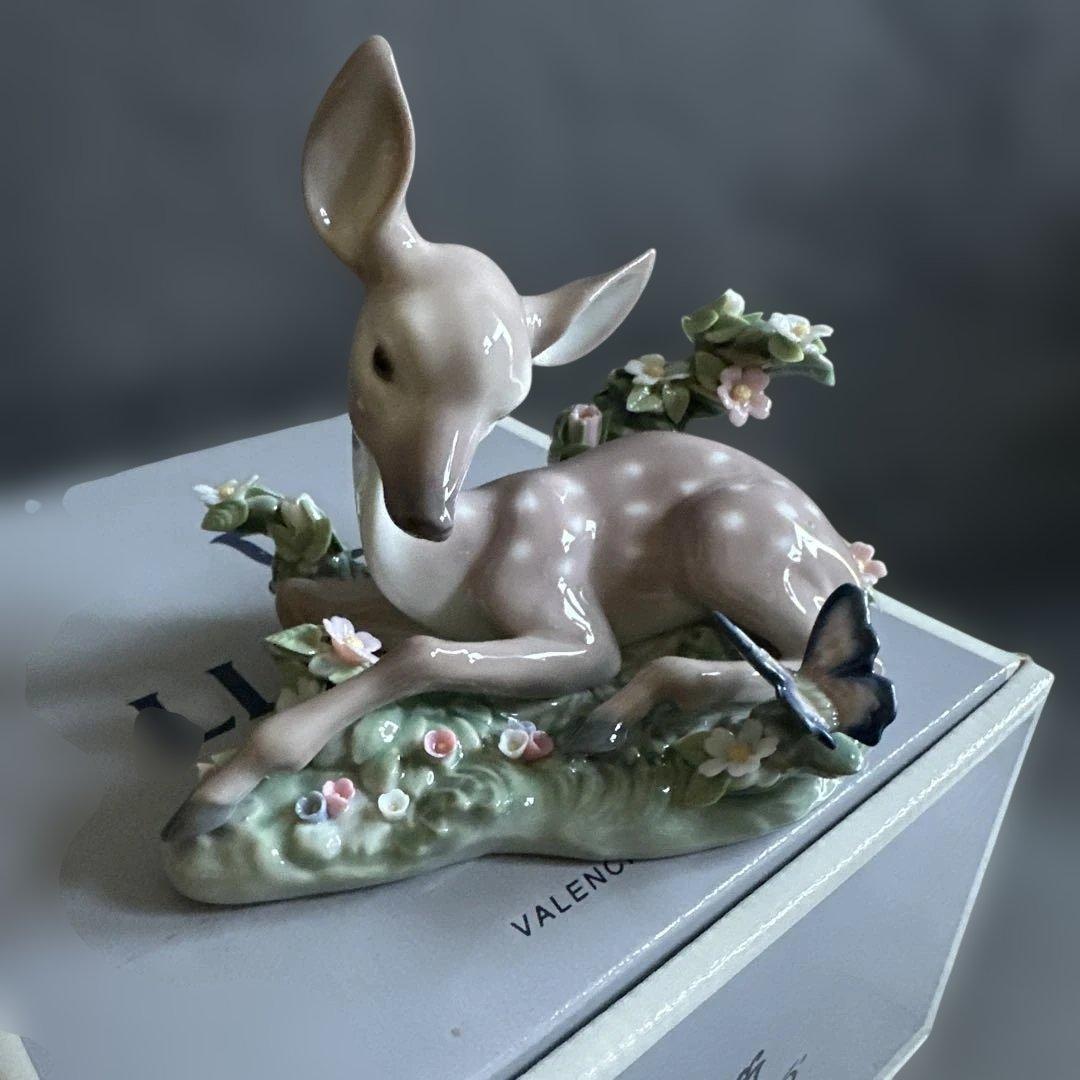 めちゃくちゃかわいい！リヤドロ　バンビ　子鹿と蝶　絶版品