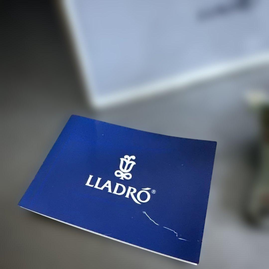 めちゃくちゃかわいい！リヤドロ　バンビ　子鹿と蝶　絶版品