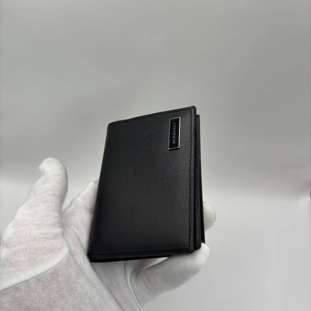 BURBERRY 名刺入れ　カードケース　ブラック　プレート　シルバー　レザー
