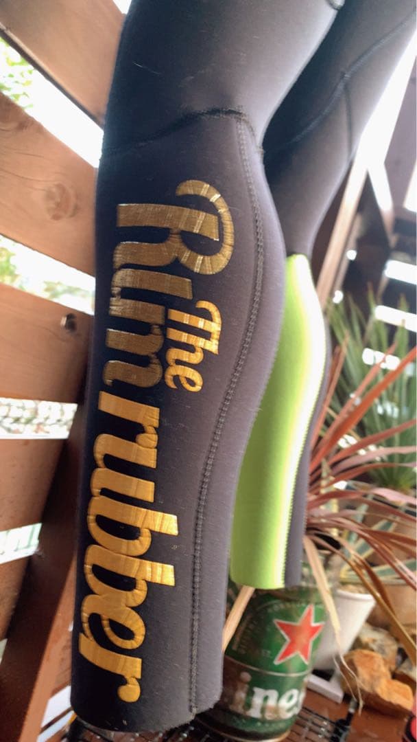 The Rim セミドライウエットスーツ ブラック/グリーン