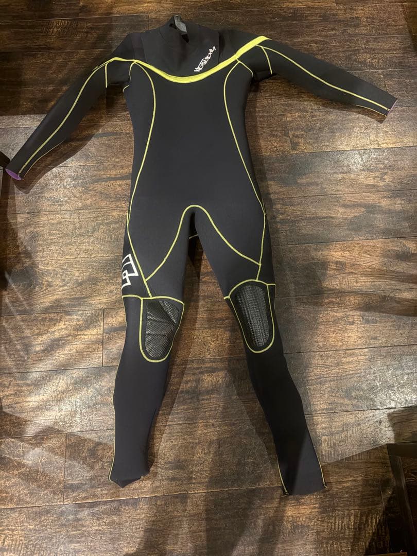 5mm NOTICEONE 冬用ウェットスーツ　ブラック