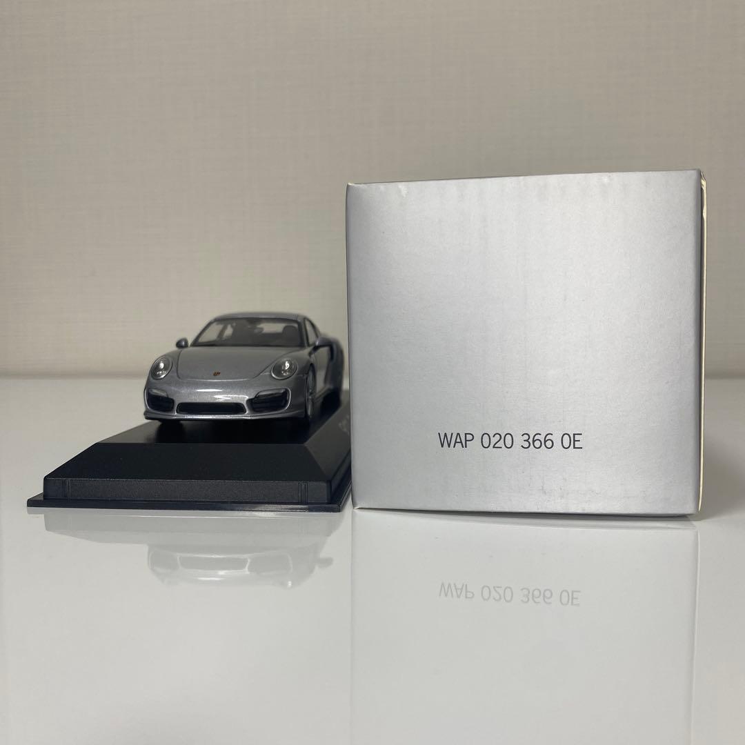 ミニカー 1/43 PORSCHE 911 (991) Turbo / PMA