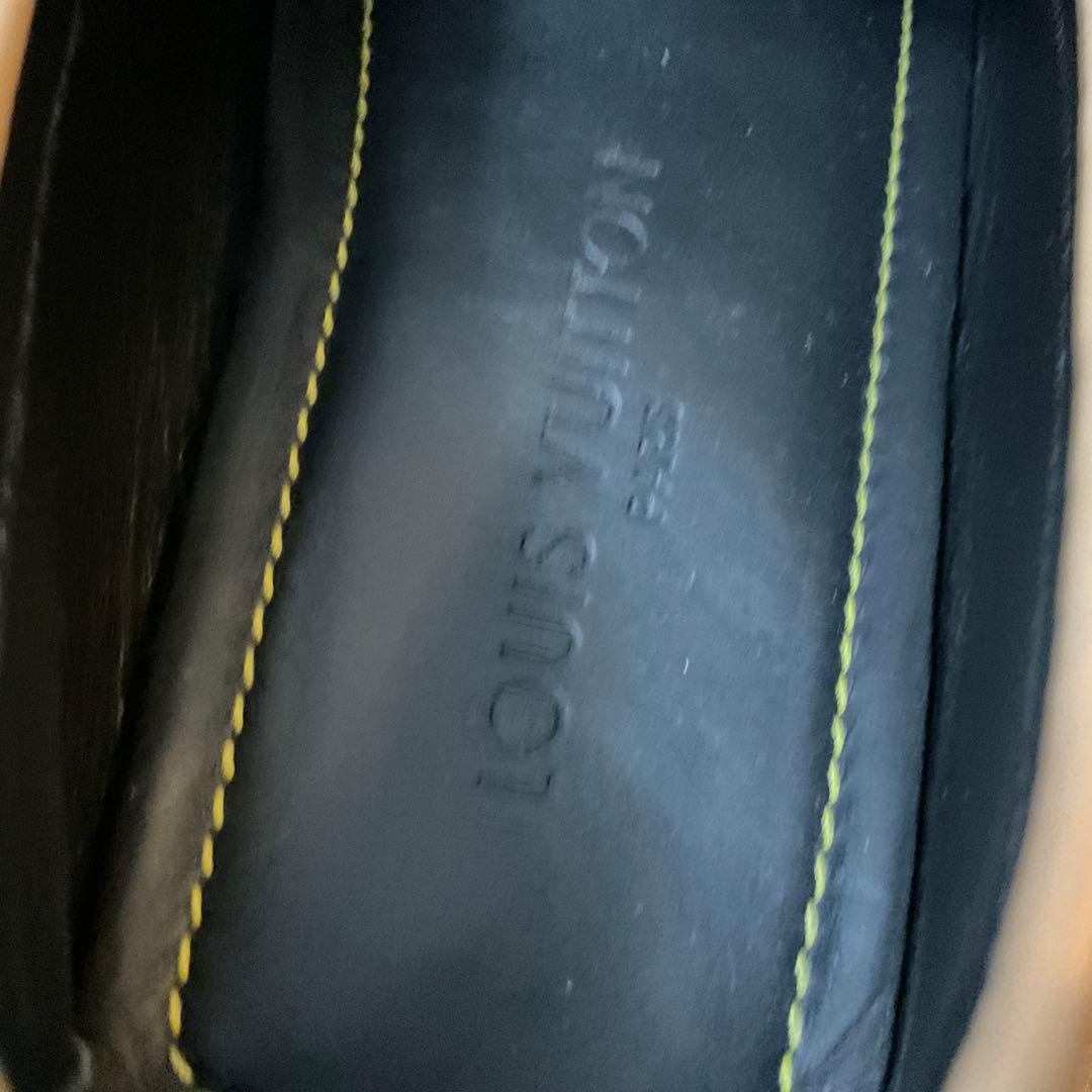 美品LOUIS VUITTONフラットシューズエナメル