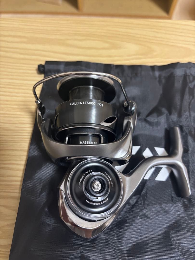 25 ダイワ CALDIA LT5000−CXH、LT2500−XH 2台セット