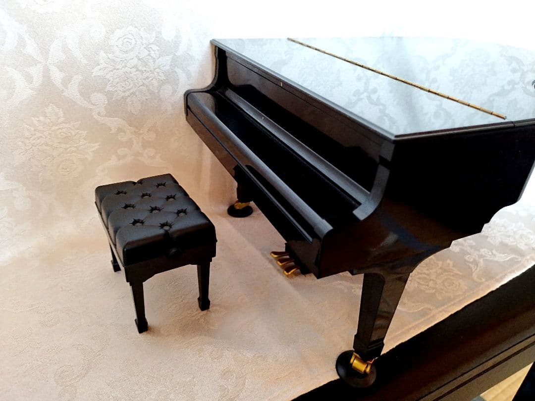 激レア　自動演奏SEGA TOYS グランドピアニスト