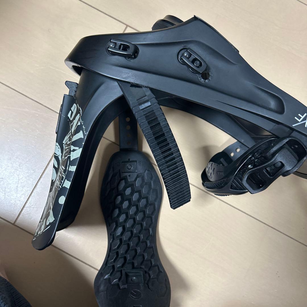 Flux ビンディング Mサイズ Pennywiseモデル