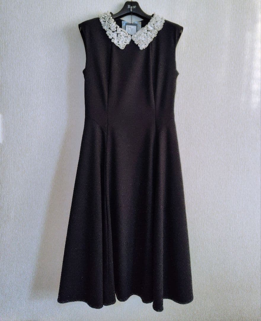 Rene ルネ　白襟　ネイビー　フレアーワンピース　レース 34