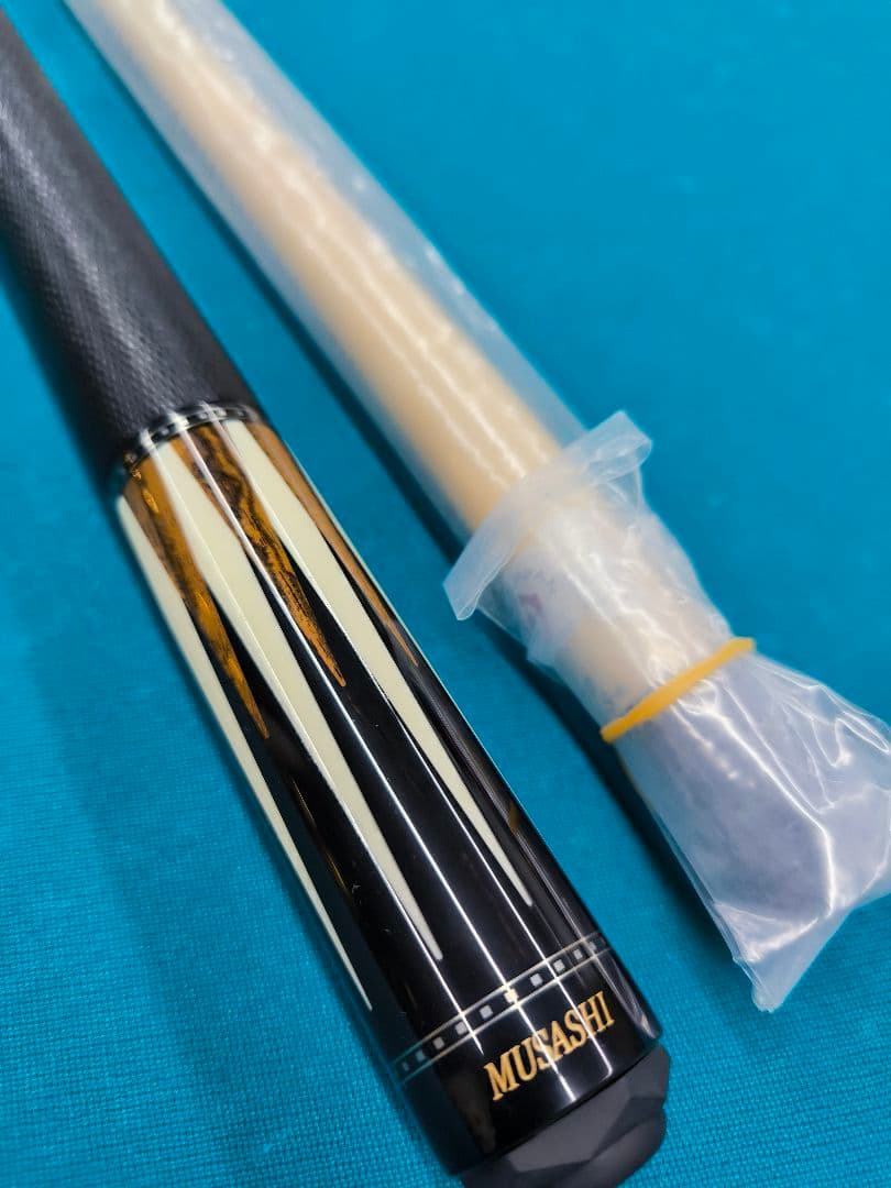 アダム　MUSASHI キュー 角芯モデル　新品未使用！　値下げ交渉可能です