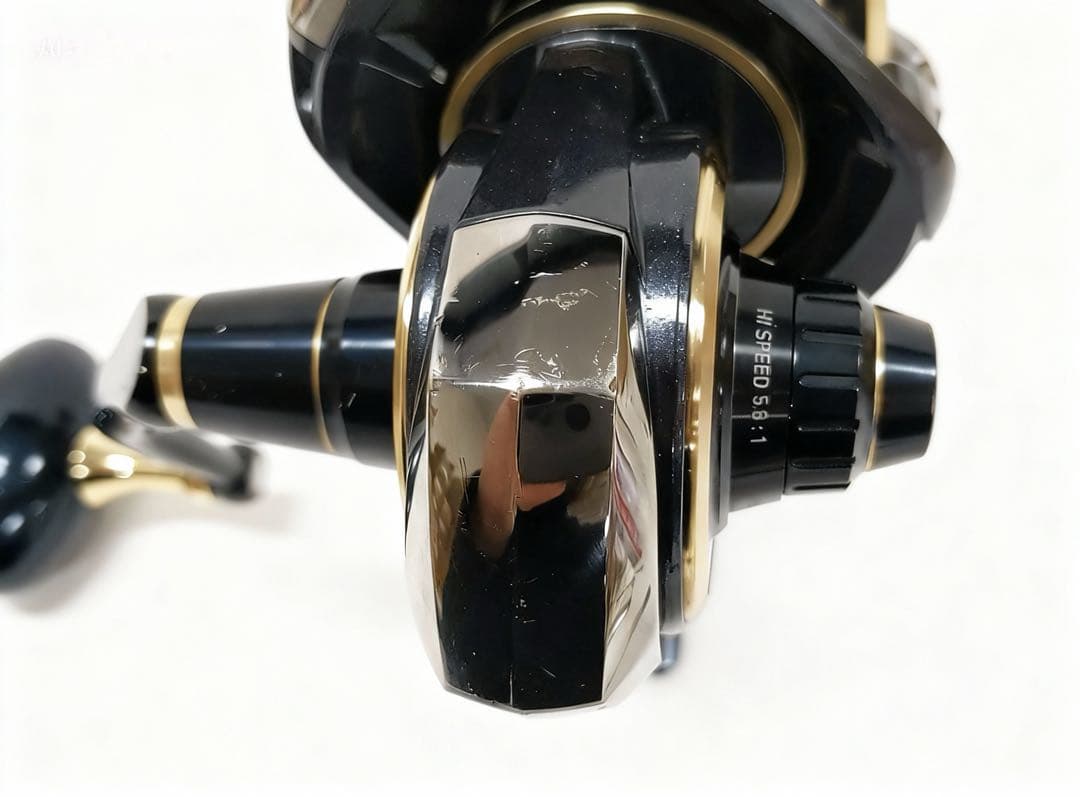 ダイワ 20 ソルティガ 18000-H SALTIGA 箱 ケース付