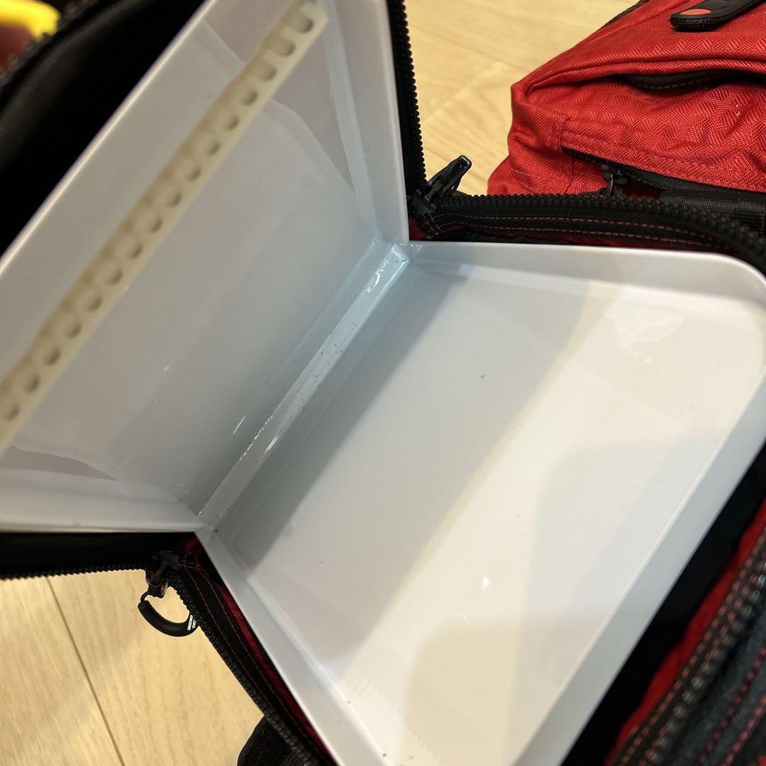 美品 マズメ レッドムーン9th ライフジャケット