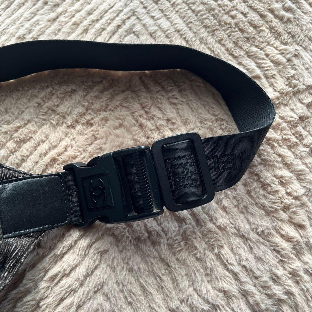 希少 CHANEL SPORTSライン ココマーク ボディバッグ