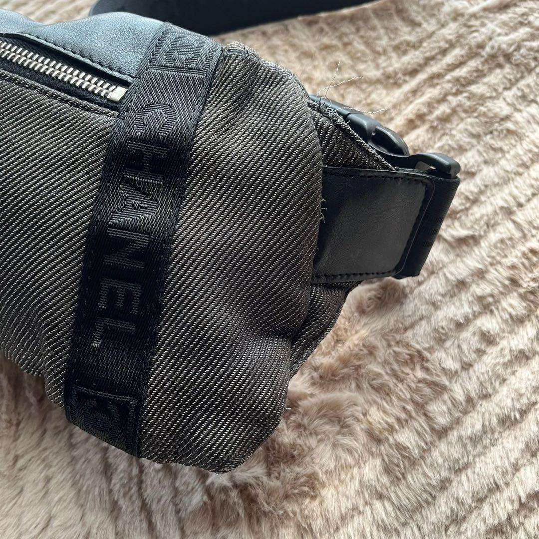 希少 CHANEL SPORTSライン ココマーク ボディバッグ