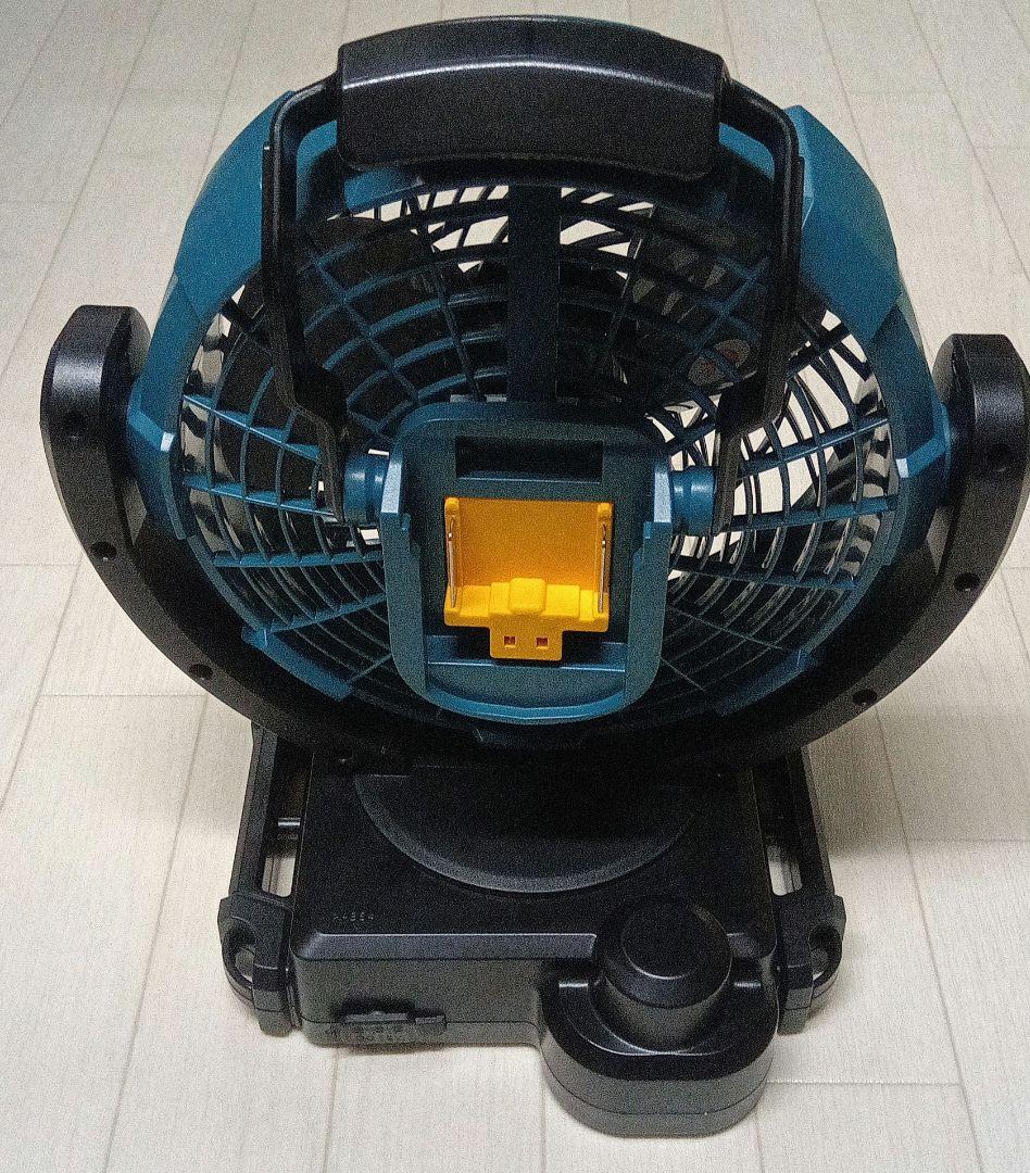 Makita 充電式ファン CF102DZ