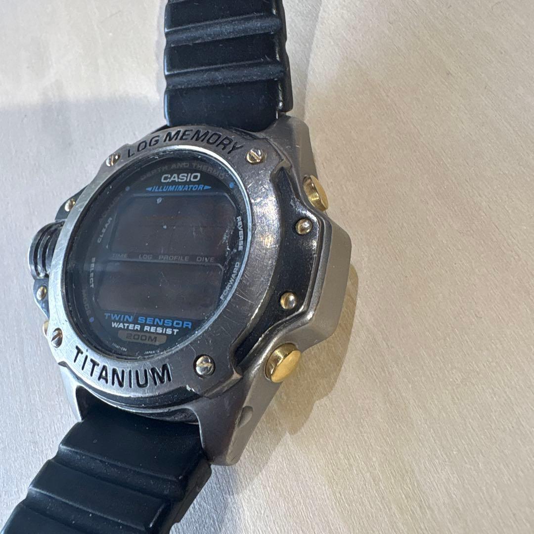 CASIO デジタル腕時計 DEP-700 チタン製