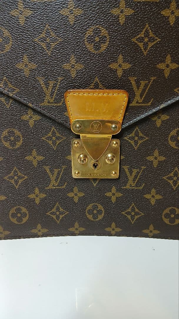 LOUIS VUITTON ルイヴィトン　モノグラム　ビジネスバック