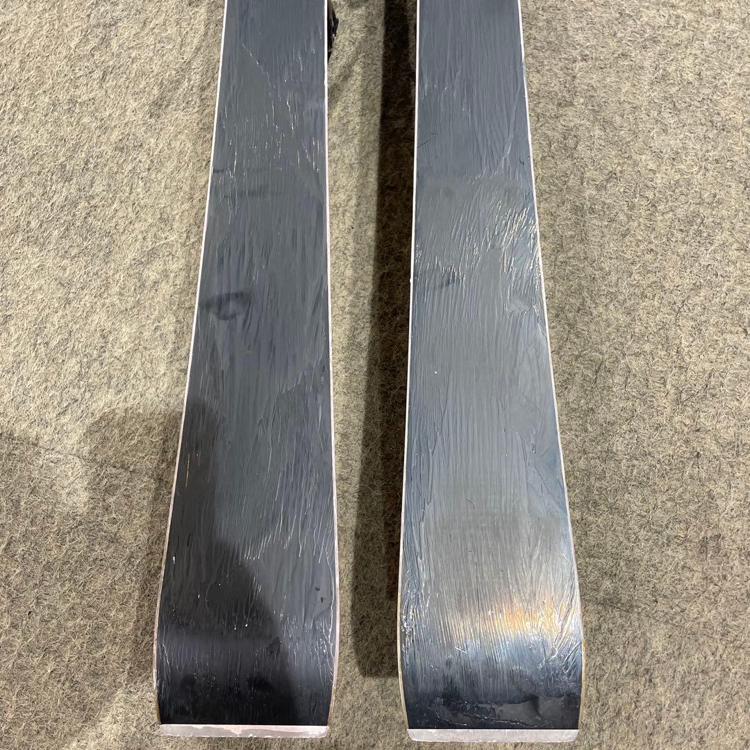 ヘッドのスキー板　160㎝