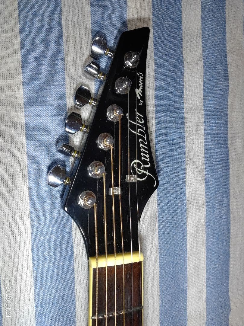 90年代のMorrisの上質エレアコースティックギターRumbler MR-1