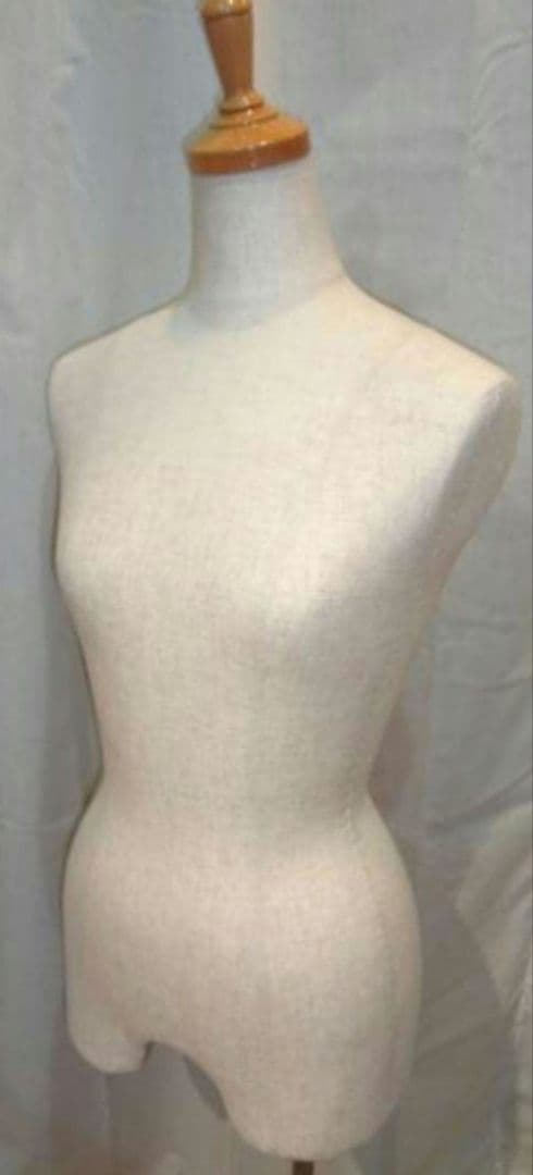 東京キイヤ レディーストルソー 針刺せます アパレル店舗での使用品