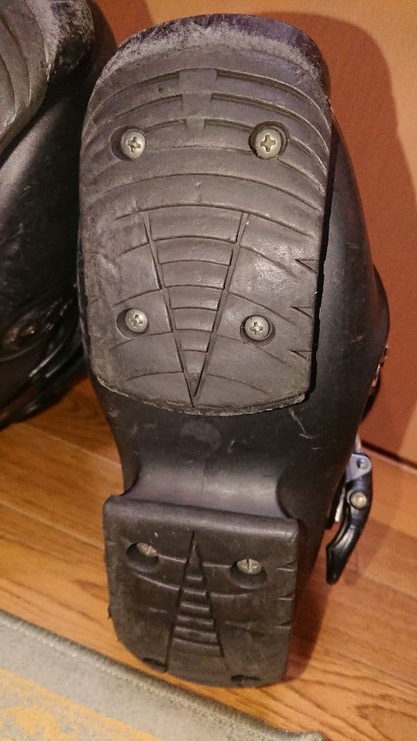 DEELUXE 23〜24㎝ TRACK 325 ハードブーツ アルペンボード