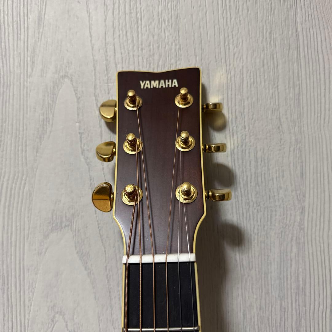 Yamaha LL16 アコースティックギター 値下げはここまでとします。
