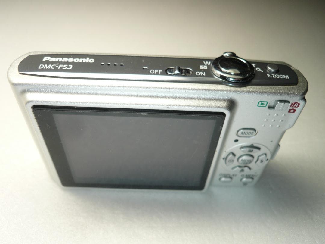 LUMIX★DMC-FS3⚠️必読有り❤️飽きの来ないシルバー⭕️安心の実働品
