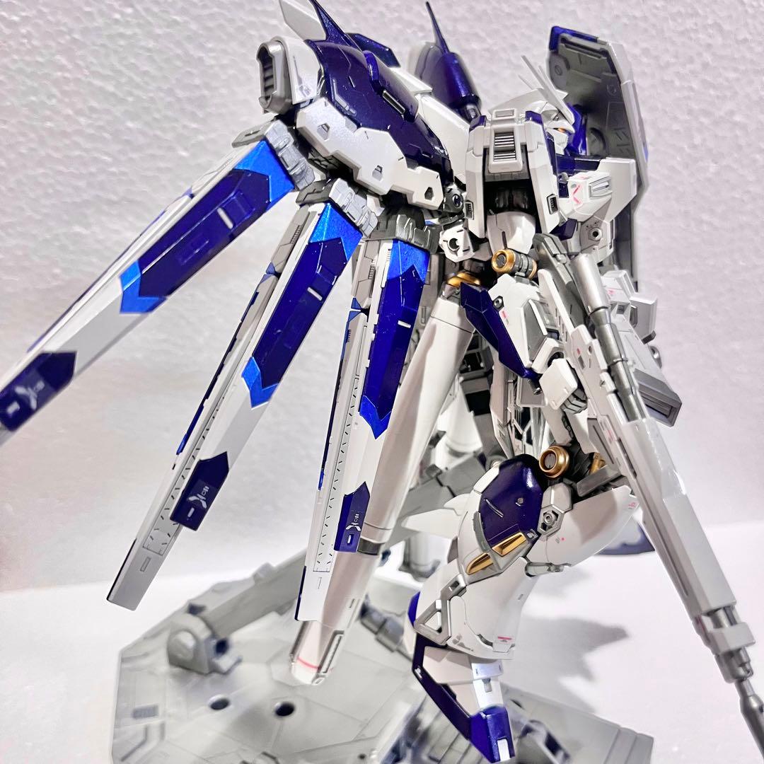 RG Hi-νガンダム ハイニューガンダム 全塗装　完成品