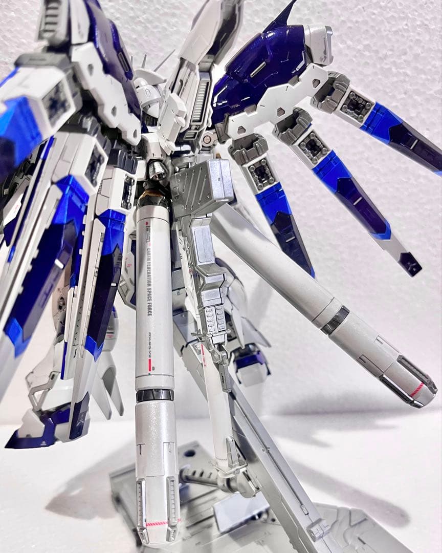 RG Hi-νガンダム ハイニューガンダム 全塗装　完成品