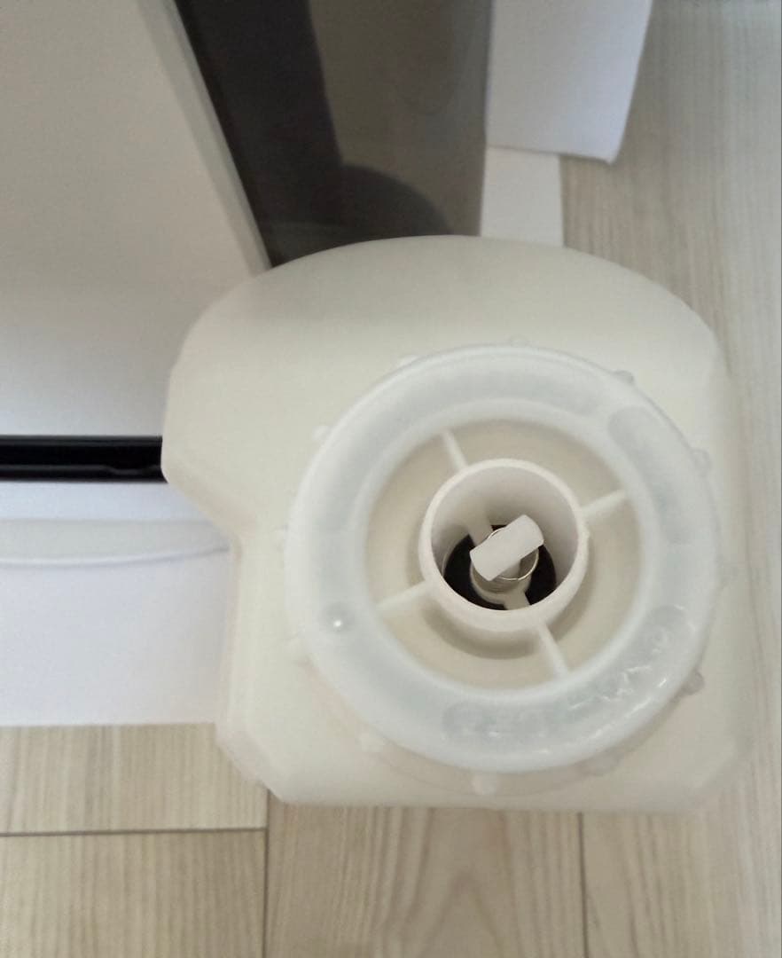 【美品】SHARP加湿機能付きのコンパクトセラミックファンヒーター1200W