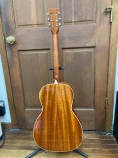 アコースティックギター 　オールマホガニー 　エレアコ