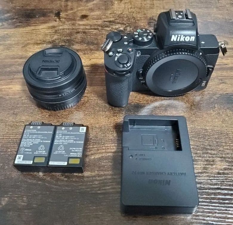 美品 Nikon Z50 レンズキット・付属品 撮影枚数約5000枚