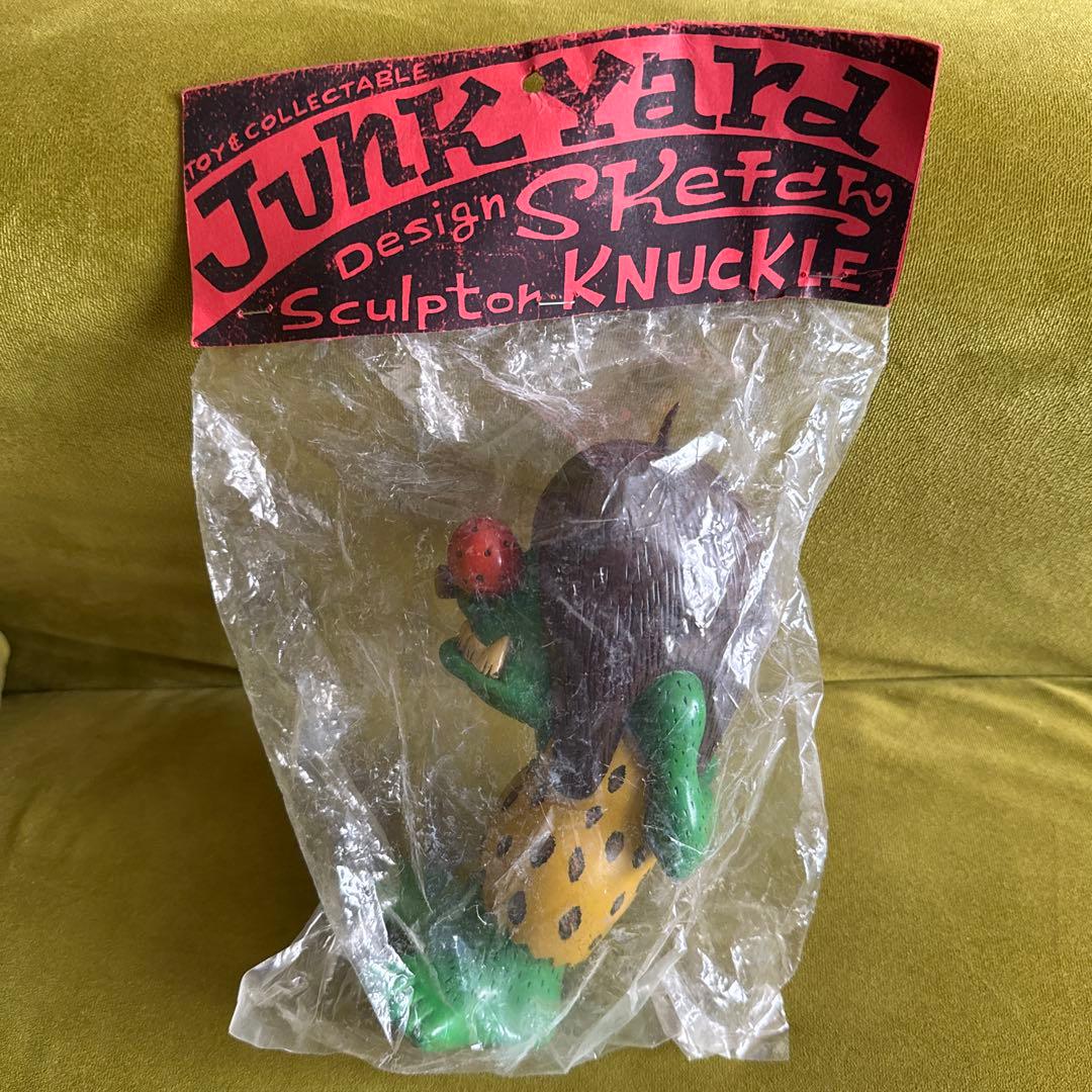 SKETCH JUNK YARD Caveman 貯金箱