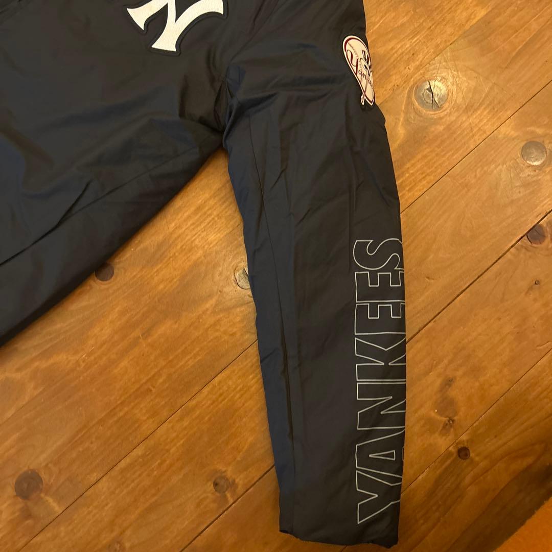 【新品タグ付き】ニューヨークヤンキース　ジャケット