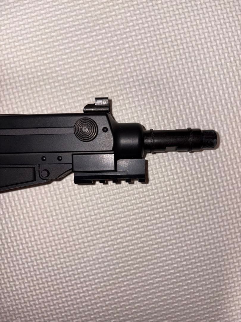 東京マルイ　スコーピオン　VZ61 電動