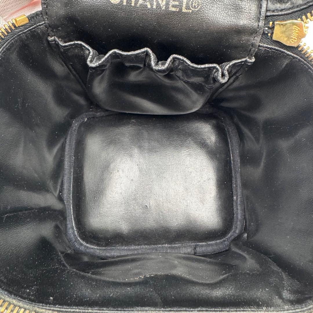 美品✨CHANEL バニティバッグ　オールレザー　ブラック　ココマーク　シール有