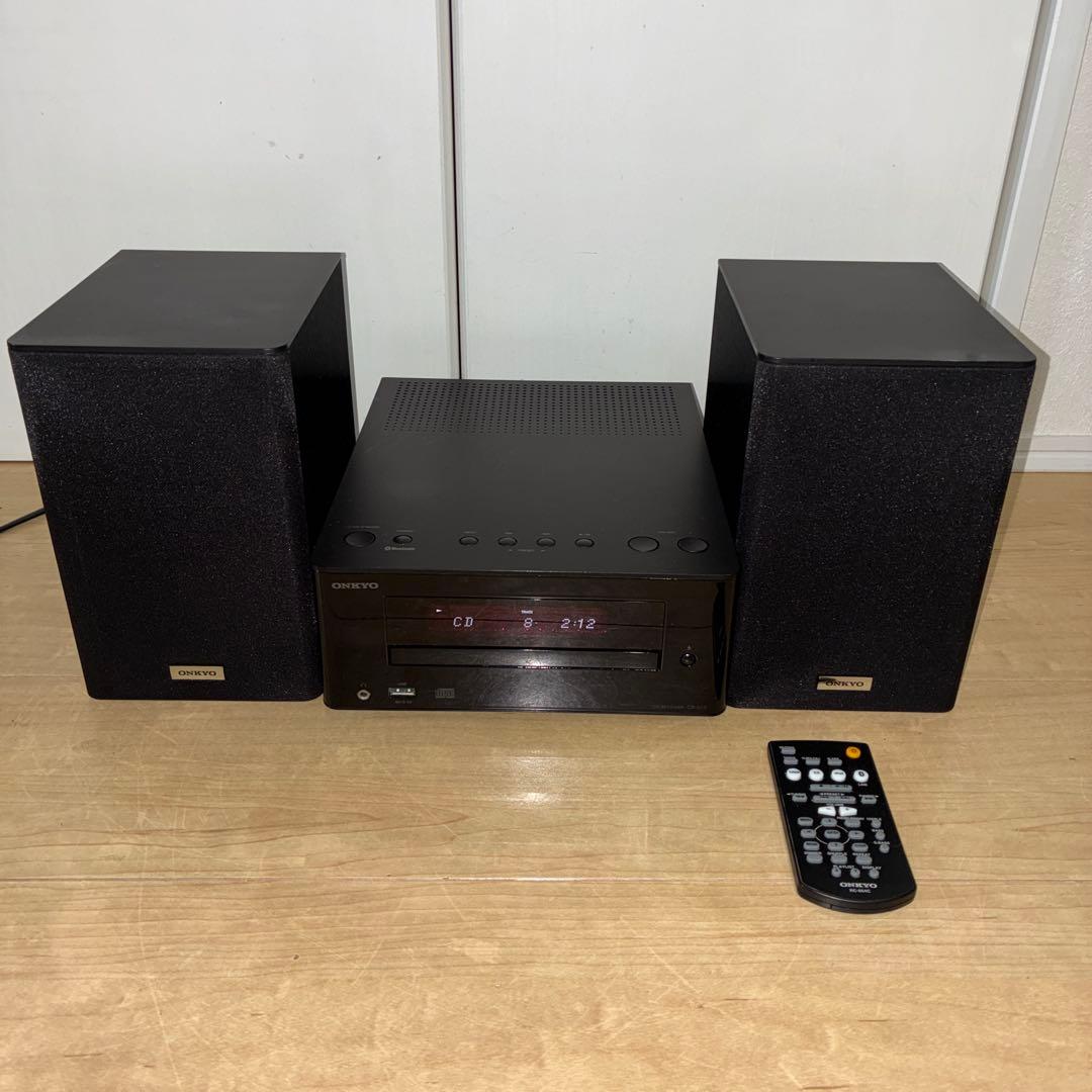 ONKYO CR-U1X CDミニコンポ　コンポ　スピーカー　オンキョー