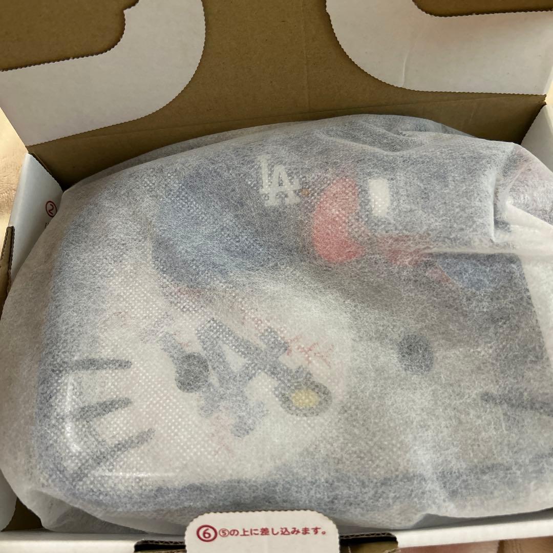 ハローキティ LAドジャース コラボバッグ ポーチ