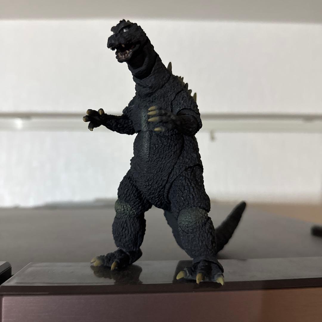 プレミアムバンダイ モンスターアーツ 1964ゴジラモスラ対ゴジラ モスゴジ