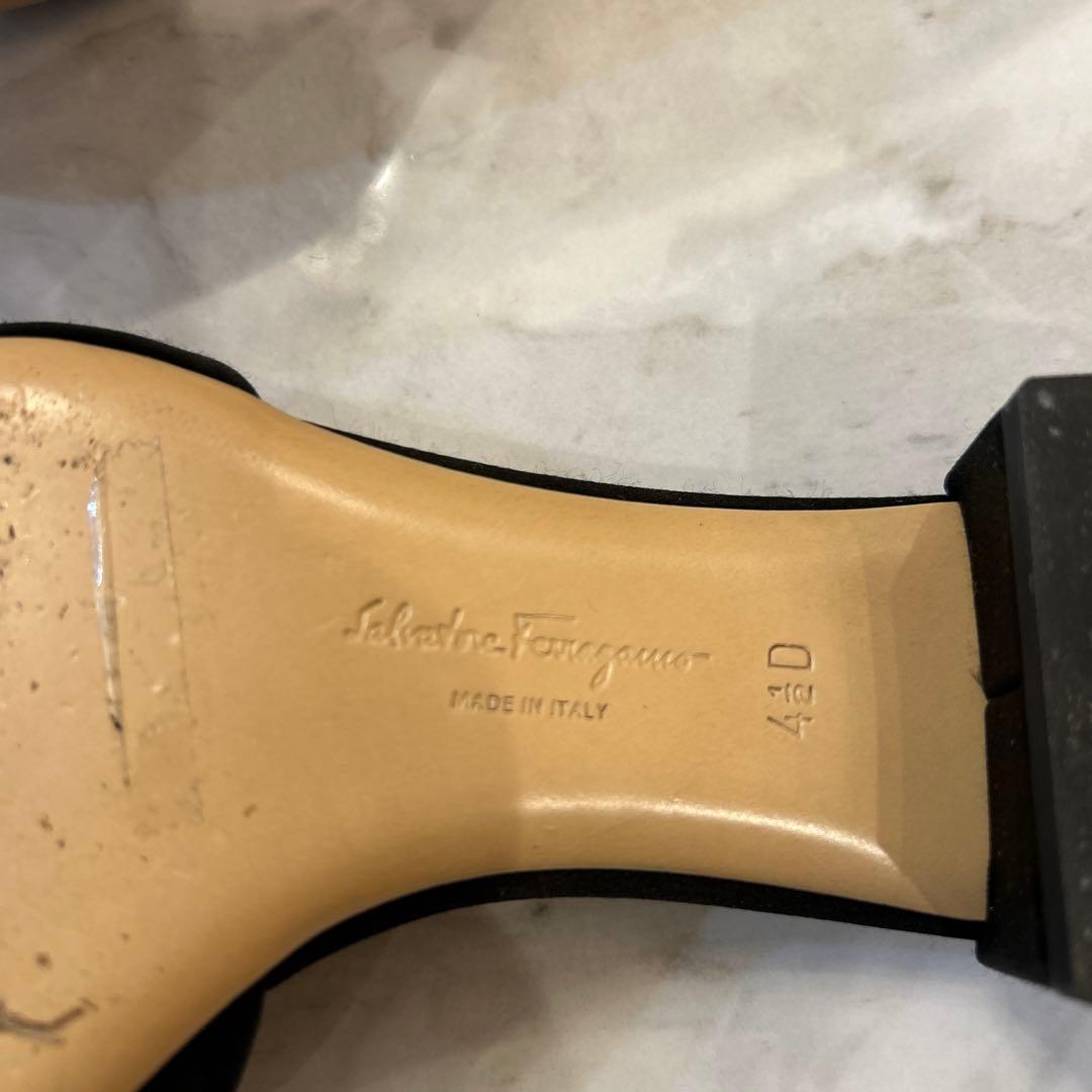 Salvatore Ferragamo ブラックミュール