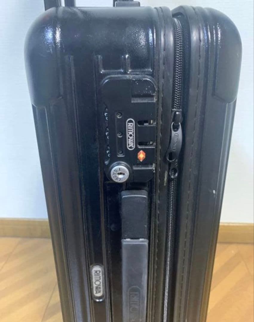 リモワ　サルサ　35L スーツケース