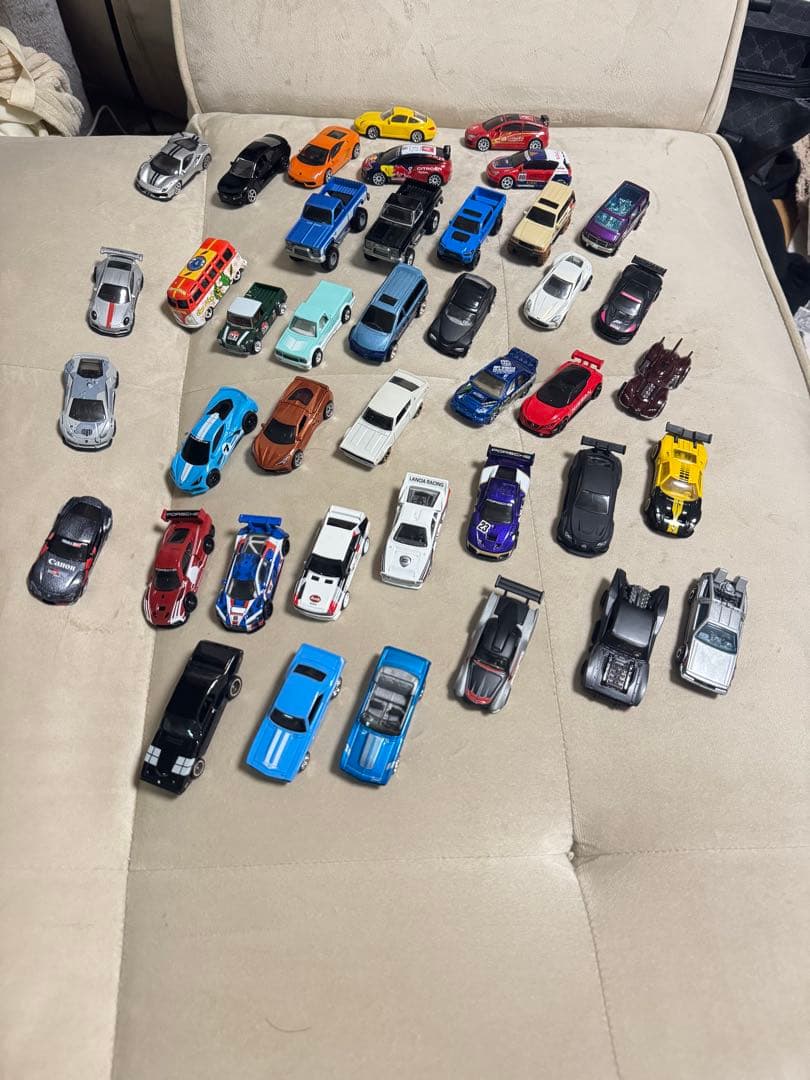 年末大セール　激レア 廃盤品あり ホットウィール マジョレット 41台　セット