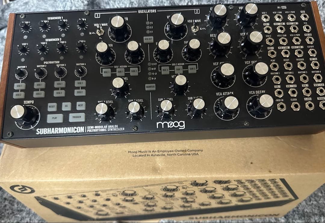 SUBHARMONICON moog サブハーモニコン